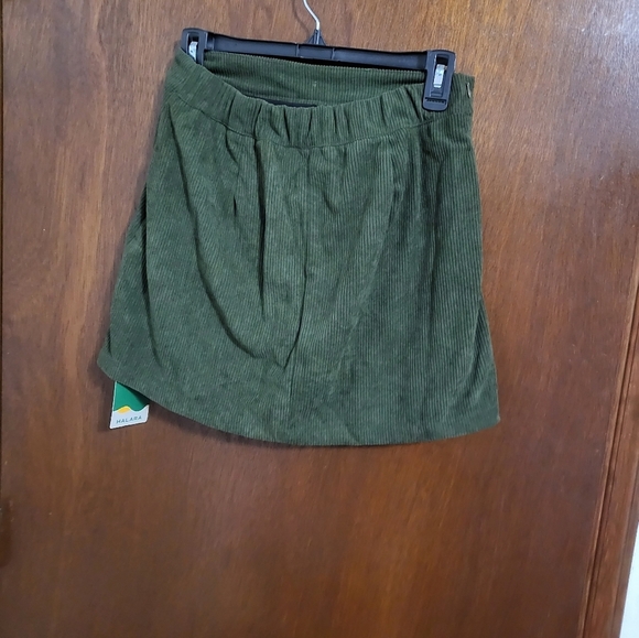 High Waisted Button Front Side Pocket Zipper 2-in-1 Corduroy Mini Casual Skirt - Picture 4 of 7
